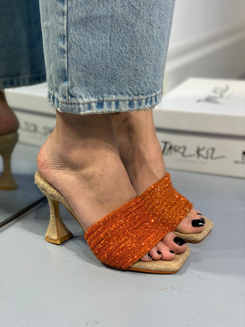 LULU TURUNCU TERLİK